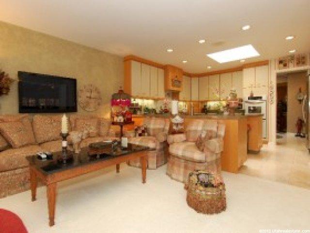 1738 E Whispering Oaks Dr S, Ogden, UT 84403 — photo 3
