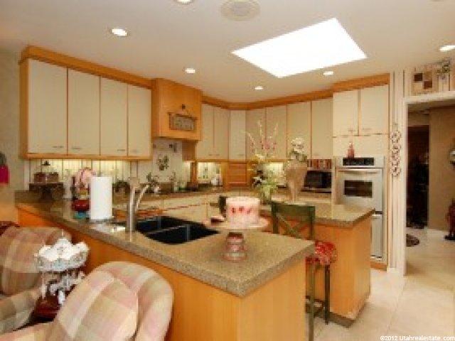 1738 E Whispering Oaks Dr S, Ogden, UT 84403 — photo 4
