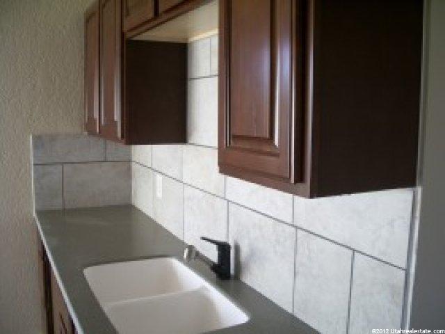 360 Francis Ave, Layton, UT 84041 — photo 2