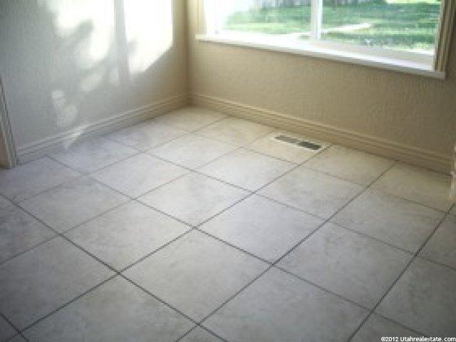 360 Francis Ave, Layton, UT 84041 — photo 4