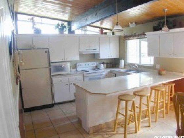 10432 Buddlea Dr, Sandy, UT 84094 — photo 2