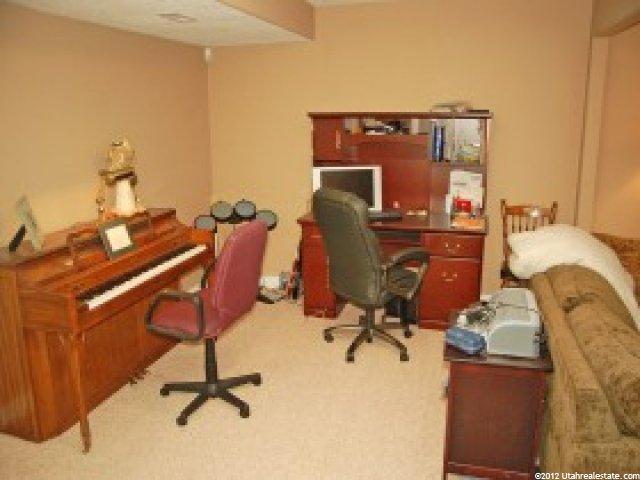 1035 E Smart Ln, Sandy, UT 84094 — photo 11