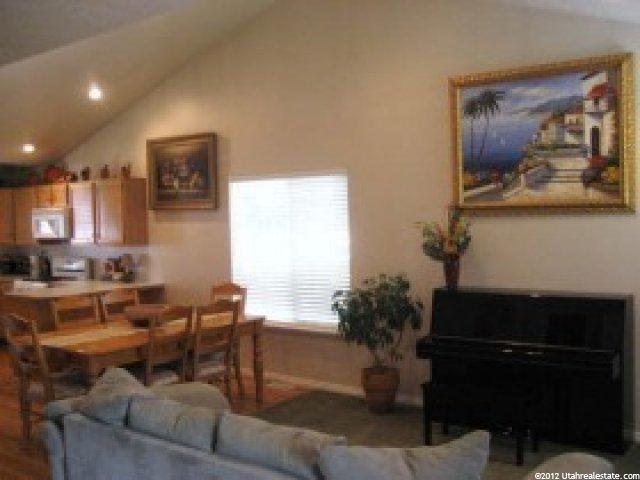 570 E 150 St N, Layton, UT 84041 — photo 3