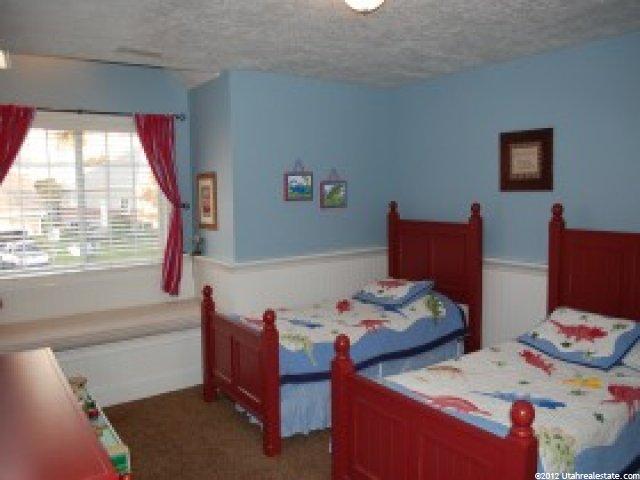 3706 Huntington Dr, Bountiful, UT 84010 — photo 9