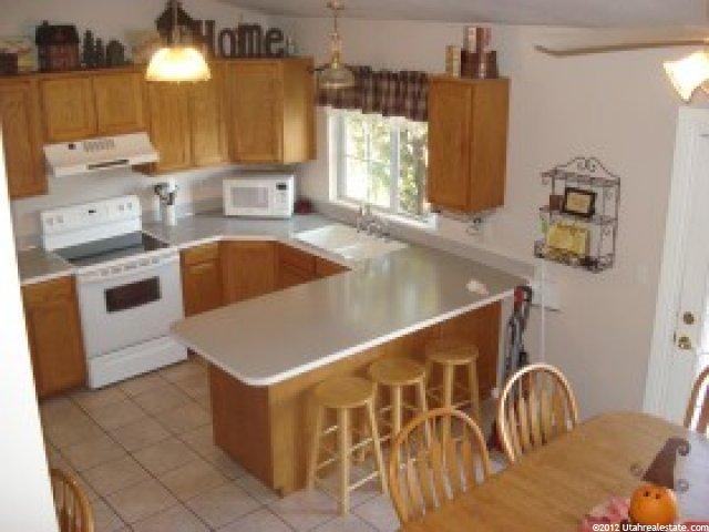 906 E 625 S, Layton, UT 84041 — photo 3