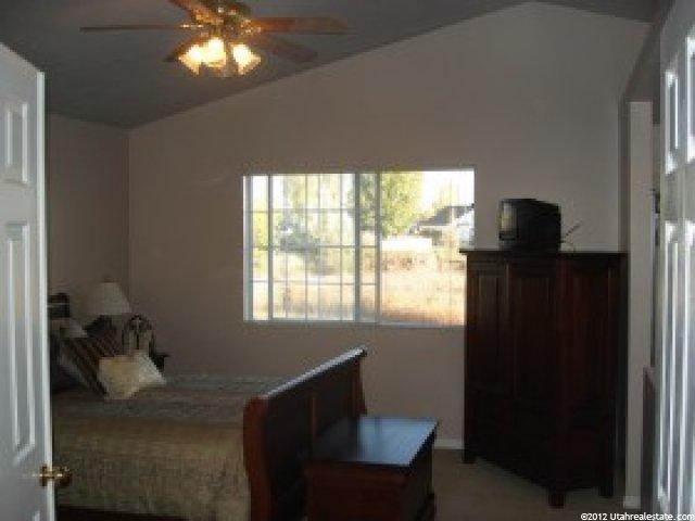 906 E 625 S, Layton, UT 84041 — photo 5