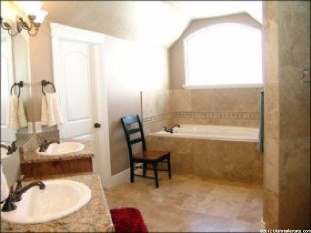 851 S 300 E, Farmington, UT 84025 — photo 6