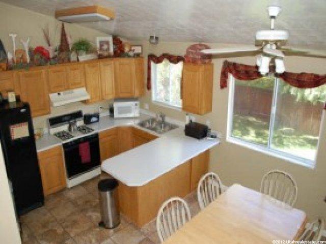 1202 N 75 W, Layton, UT 84041 — photo 2