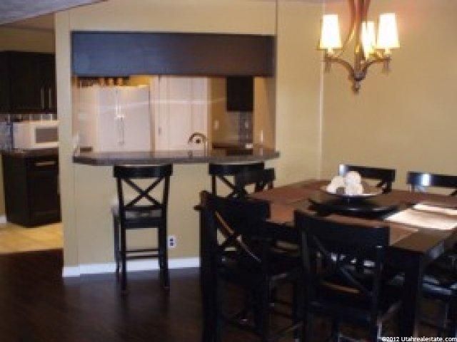 726 Sandy Point Dr, Sandy, UT 84094 — photo 2