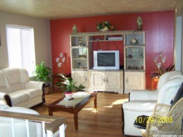 799 E Sheraton Cir S, Sandy, UT 84094 — photo 2