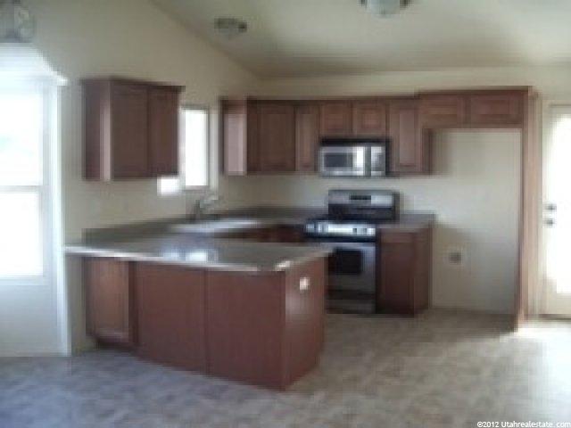 1478 N 2340 W, Clinton, UT 84015 — photo 6