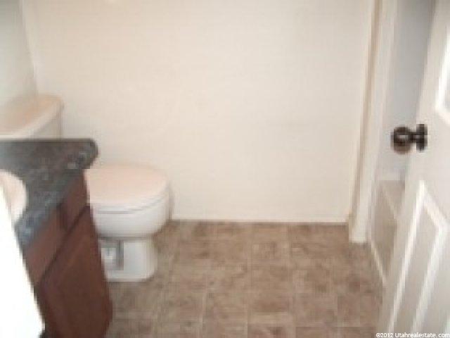 1478 N 2340 W, Clinton, UT 84015 — photo 8