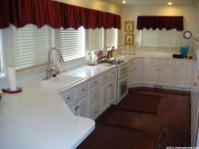 1659 E 2400 N, Layton, UT 84040 — photo 8