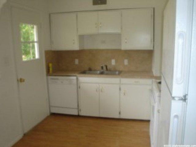 245 Glen Ave, Layton, UT 84041 — photo 2