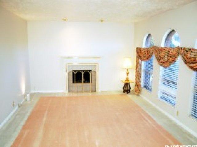 8261 Viscounti Dr, Sandy, UT 84093 — photo 2