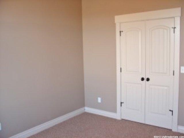 409 Paddock Ln, Kaysville, UT 84037 — photo 6