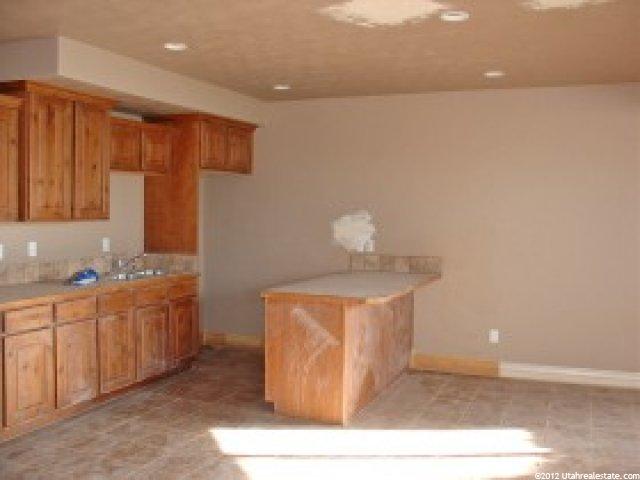 409 Paddock Ln, Kaysville, UT 84037 — photo 11