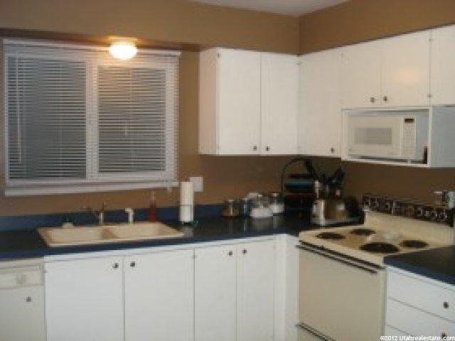 88 W 50 S #M5, Centerville, UT 84014 — photo 3