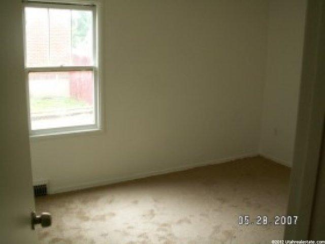 253 Chimes View Dr, Ogden, UT 84405 — photo 4