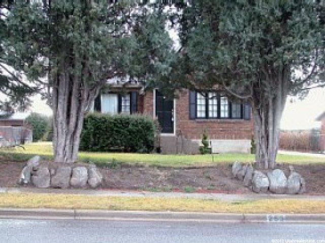 253 Chimes View Dr, Ogden, UT 84405 — photo 9