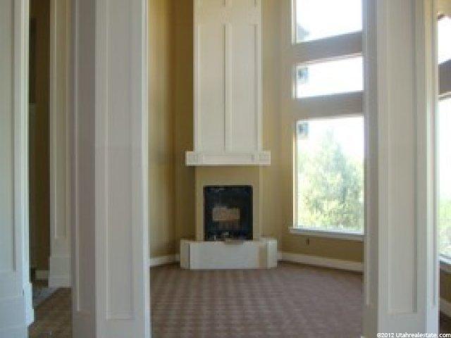 449 E Canyon Estates Dr, Bountiful, UT 84010 — photo 2