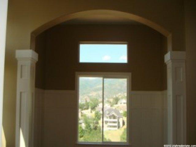 449 E Canyon Estates Dr, Bountiful, UT 84010 — photo 4