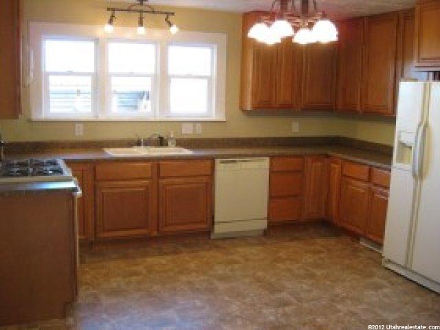 1690 W Center St, Lewiston, UT 84320 — photo 4