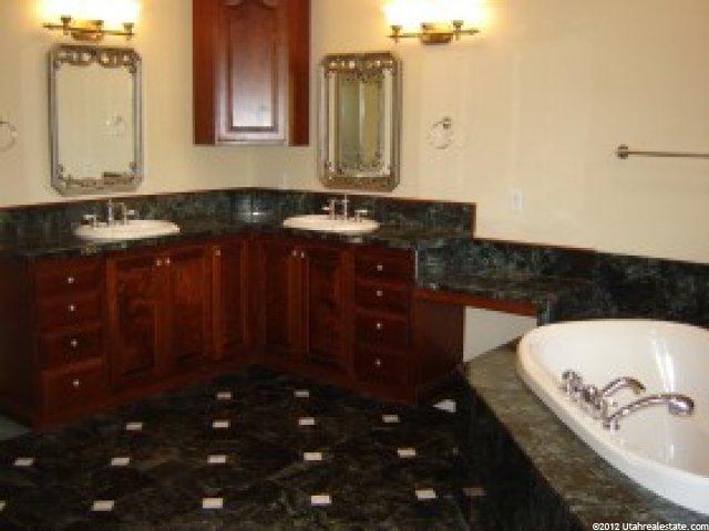 410 E 8780 S, Paradise, UT 84328 — photo 5