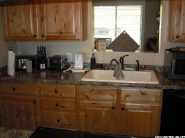 846 S 1625 E #C CEAR, Clearfield, UT 84015 — photo 4