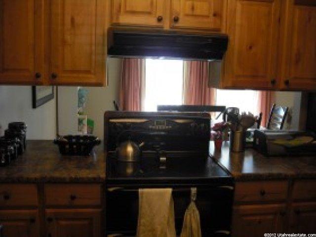 846 S 1625 E #C CEAR, Clearfield, UT 84015 — photo 5