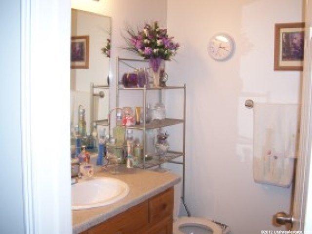 652 W 800 N #66, Clinton, UT 84015 — photo 5