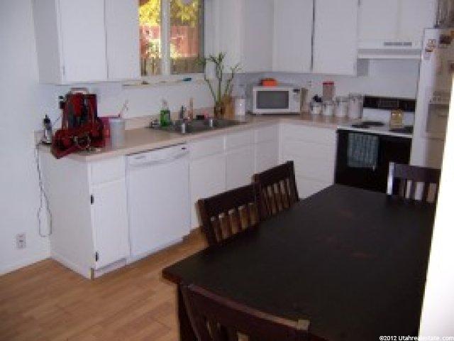 277 E 8355 S, Sandy, UT 84070 — photo 2