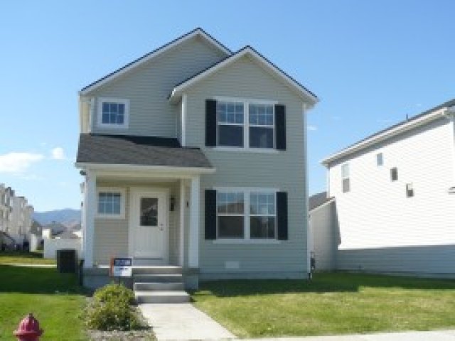 162 Aparicio Dr, Tooele, UT 84074 — photo 2