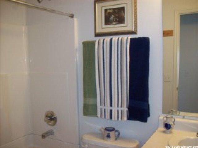 5660 W Braemar Ct, West Valley City, UT 84128 — photo 6