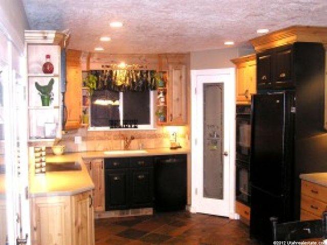 2370 S 900 E, Bountiful, UT 84010 — photo 9
