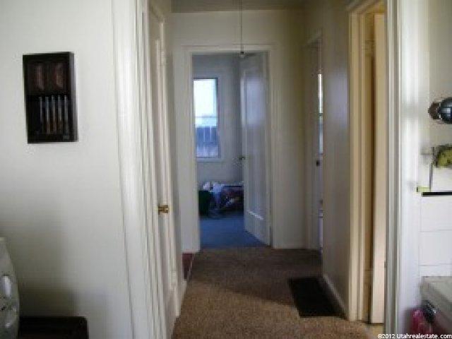 198 S Lakeview Dr, Clearfield, UT 84015 — photo 4