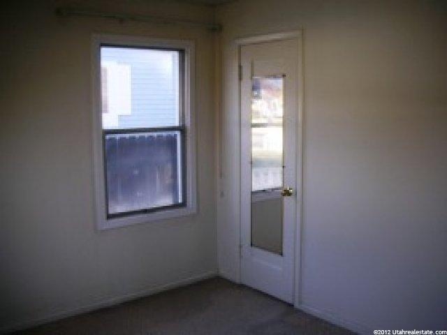 198 S Lakeview Dr, Clearfield, UT 84015 — photo 6
