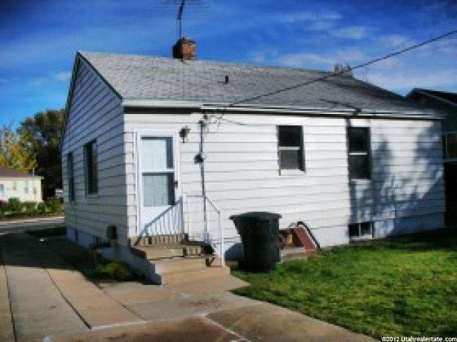 198 S Lakeview Dr, Clearfield, UT 84015 — photo 8