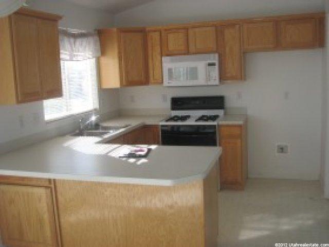 1158 N 240 E, Harrisville, UT 84404 — photo 6