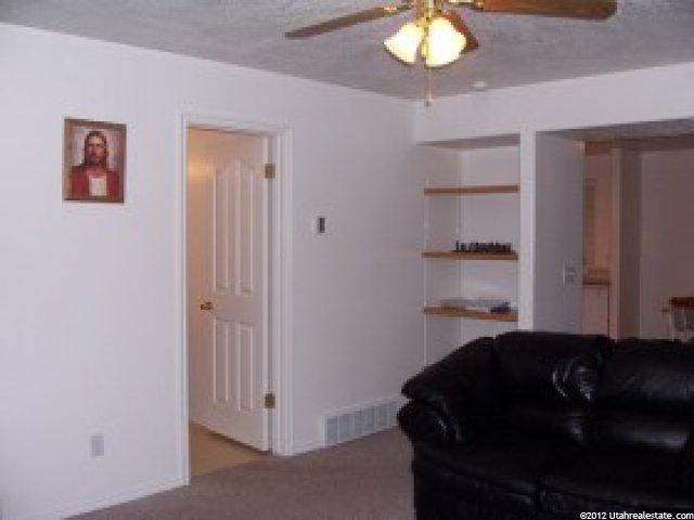 1019 Sara Ln, Ogden, UT 84404 — photo 3