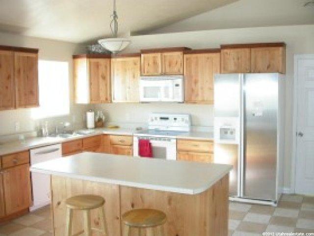 832 W 2880 S, Nibley, UT 84321 — photo 7