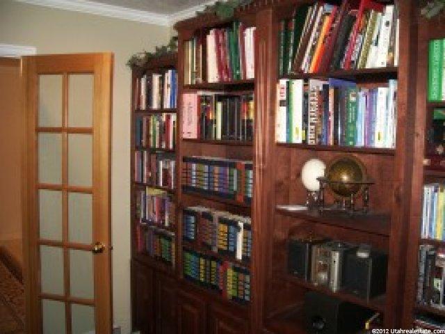 658 S 2000 W, Syracuse, UT 84075 — photo 3