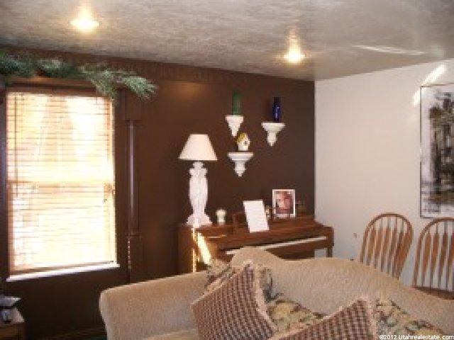 658 S 2000 W, Syracuse, UT 84075 — photo 4