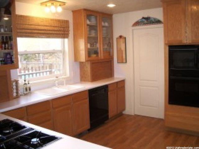 658 S 2000 W, Syracuse, UT 84075 — photo 7