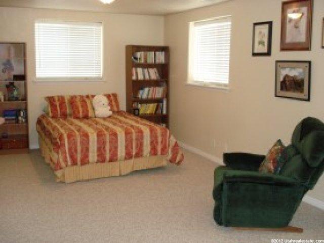 1061 W 2500 S, Syracuse, UT 84075 — photo 12