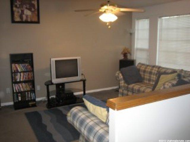 611 N 1260 W, Clinton, UT 84015 — photo 3