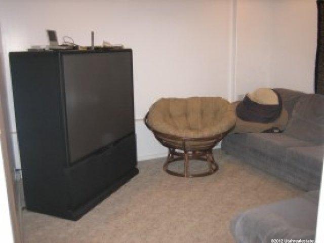611 N 1260 W, Clinton, UT 84015 — photo 7