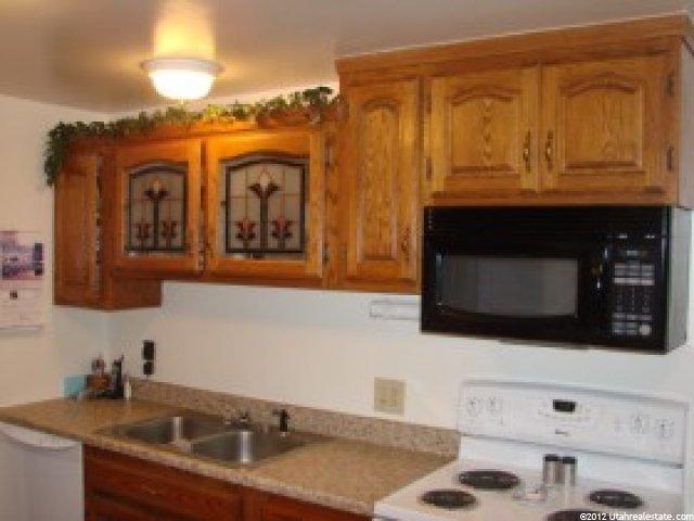582 E 2300 N, North Ogden, UT 84414 — photo 4