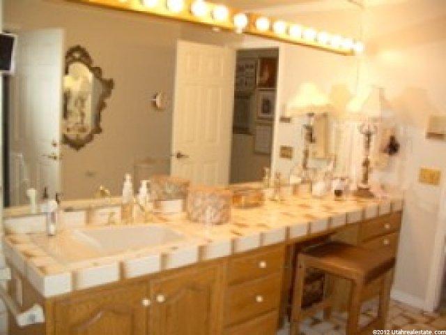 1809 E Beus Dr S, Ogden, UT 84403 — photo 9