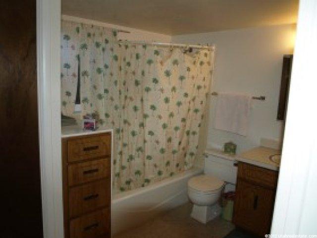 140 W 2100 N, Sunset, UT 84015 — photo 10